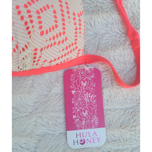 NEW Hula Honey Ginger Crochet Halter Push-Up Bikini Top - Picture 7 of 16